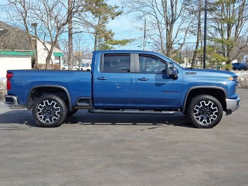 Certified 2024 Chevrolet Silverado 2500 LT w/ Safety Package image 26