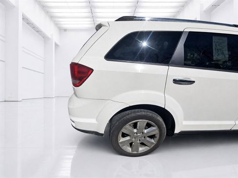 Used 2012 Dodge Journey Crew w/ Flexible Seating Group AWD/4WD image 28