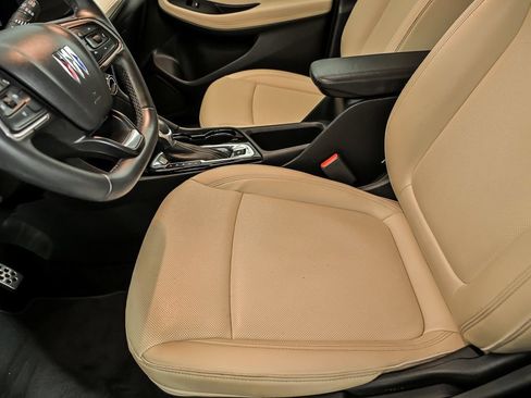 Used 2024 Buick Encore GX Sport Touring AWD/4WD image 11