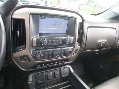 Used 2017 GMC Sierra 1500 Denali w/ Denali Ultimate Package AWD/4WD image 33