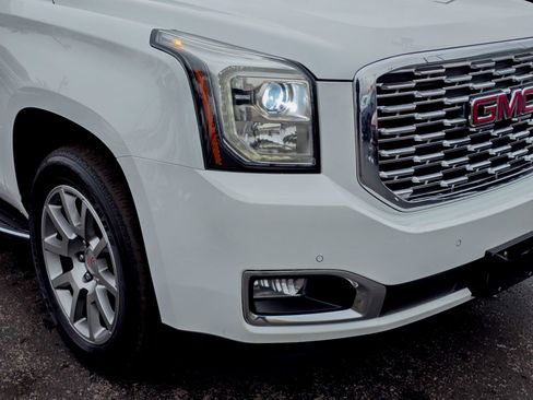 Used 2018 GMC Yukon Denali w/ Open Road Package image 8