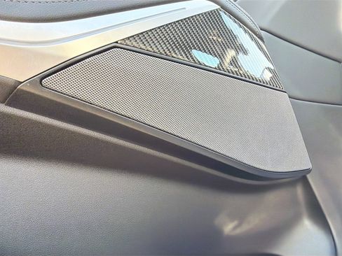 New 2026 BMW X5 M60i image 23