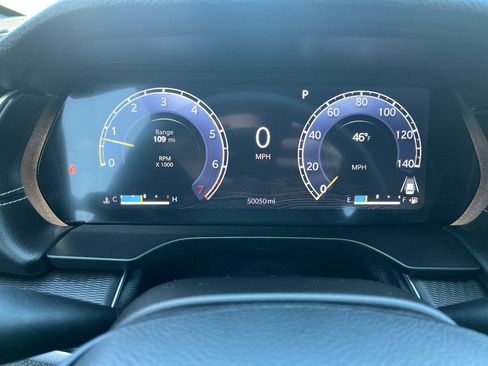 Used 2023 Jeep Grand Cherokee Altitude image 41