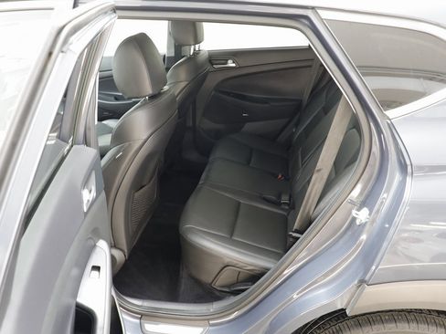 Used 2021 Hyundai Tucson Limited image 14