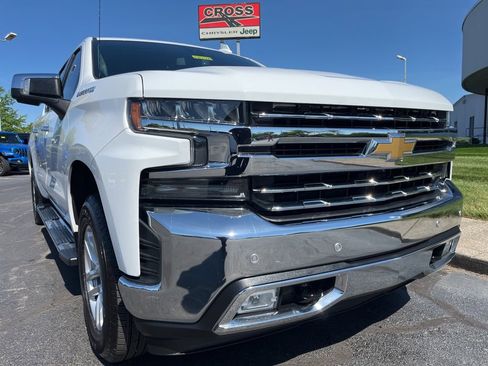 Used 2020 Chevrolet Silverado 1500 LTZ w/ LTZ Plus Package AWD/4WD image 75
