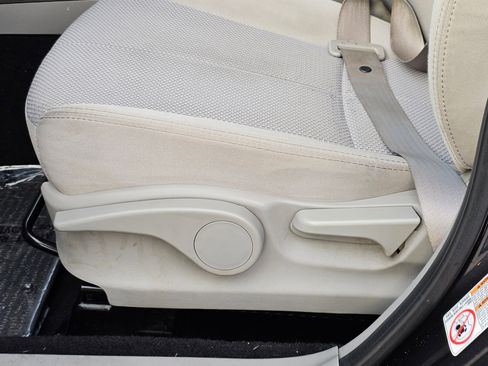 Used 2011 Subaru Forester 2.5X w/ Alloy Wheel Value Pkg image 22