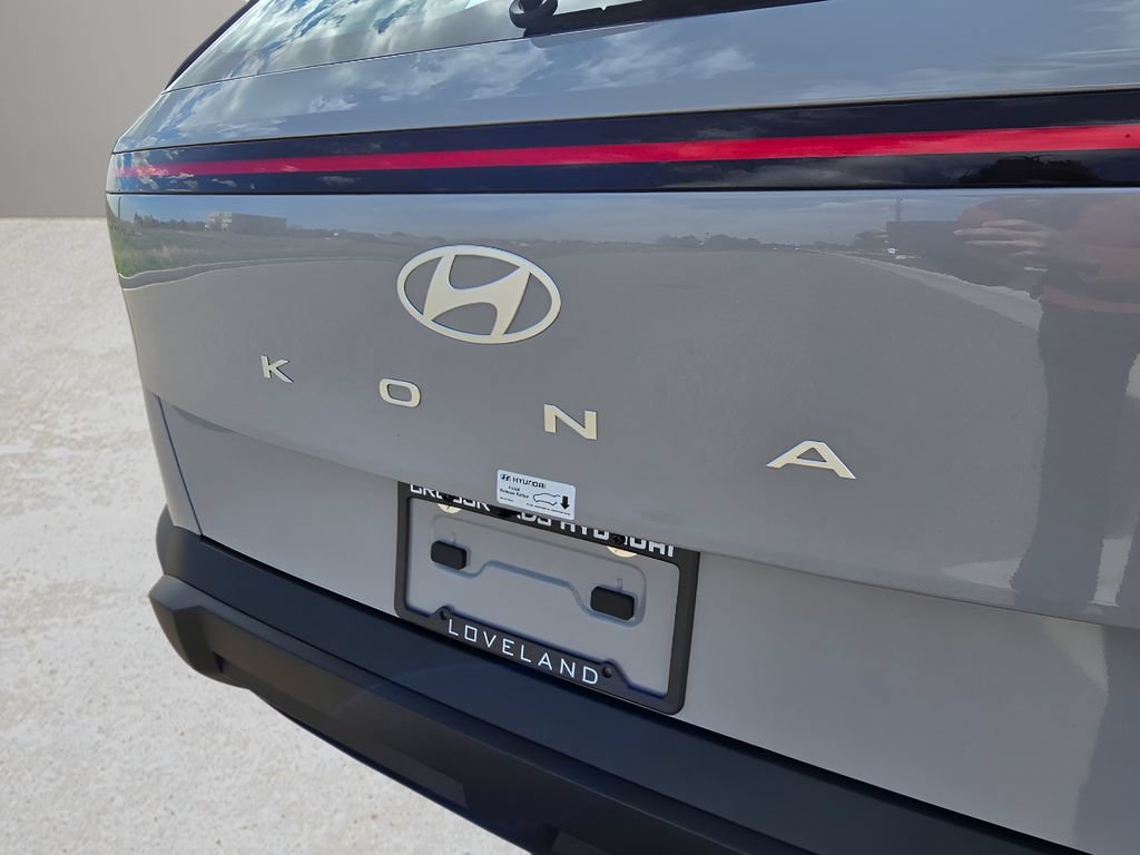 Used 2026 Hyundai Kona SE AWD/4WD image 11