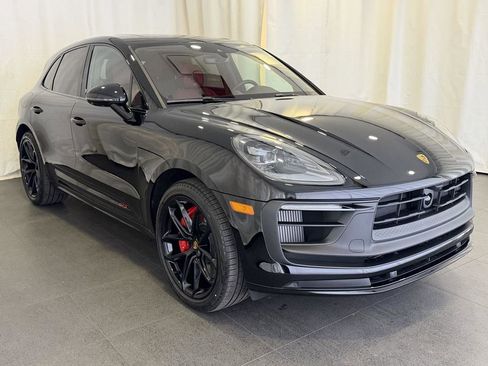 New 2026 Porsche Macan GTS AWD/4WD image 7