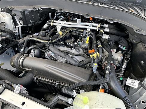 Used 2026 Ford Explorer Active RWD image 35