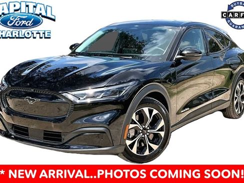 Used 2025 Ford Mustang Mach-E Select w/ Comfort Package Lite AWD/4WD image 2