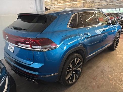 Certified 2024 Volkswagen Atlas Cross Sport SEL Premium R-Line image 3