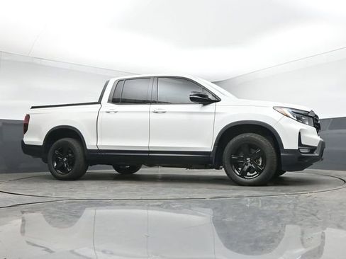 Used 2023 Honda Ridgeline Black Edition image 13