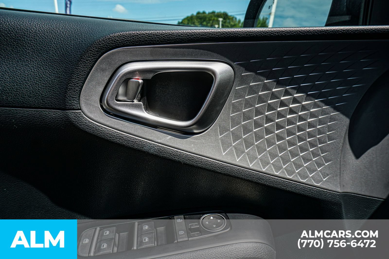 Used 2025 Kia Soul LX w/ LX Technology Package FWD image 49