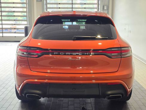Used 2025 Porsche Macan AWD/4WD image 6