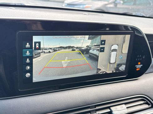 Used 2021 Hyundai Palisade Limited FWD image 22