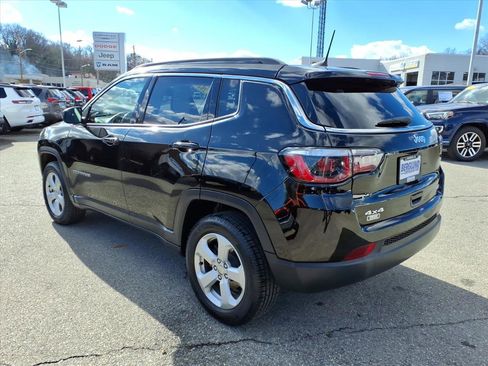 Used 2019 Jeep Compass Latitude w/ Popular Equipment Group image 6
