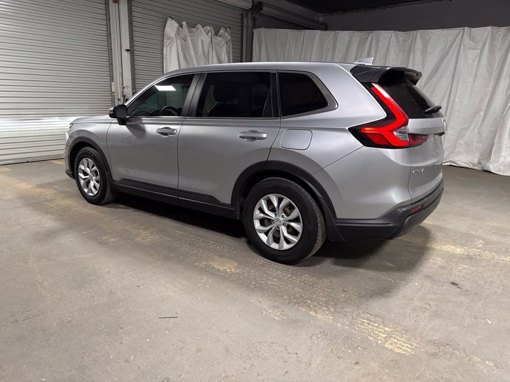 Used 2024 Honda CR-V LX image 5