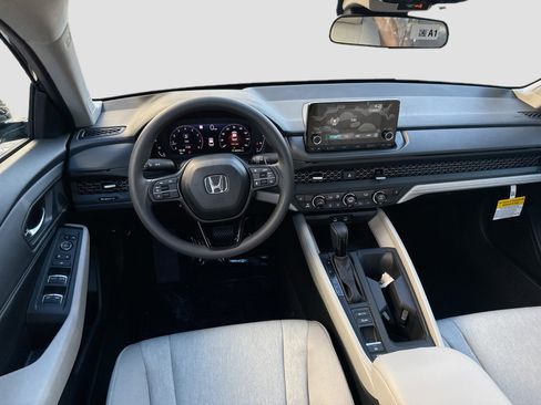 New 2025 Honda Accord SE image 16