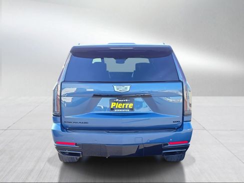 Used 2025 Cadillac Escalade Sport Platinum image 5