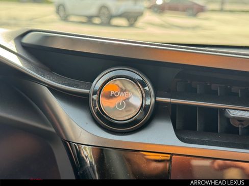Used 2023 Lexus RZ 450e Premium image 34