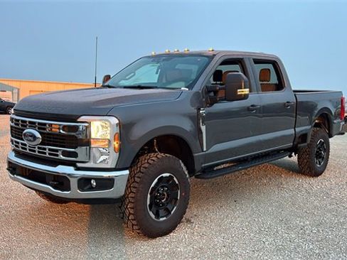 New 2026 Ford F350 XLT w/ Tremor Off-Road Package image 2