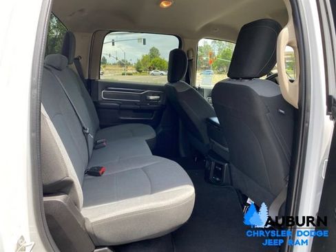 Used 2019 RAM 2500 Big Horn AWD/4WD image 18