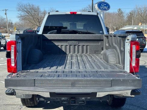 Used 2025 Ford F250 Lariat w/ Chrome Package image 4