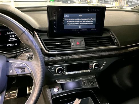 Used 2024 Audi SQ5 Premium Plus w/ Premium Plus Package image 6