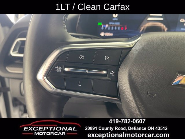 Used 2025 Chevrolet Traverse LT w/ Driver Confidence Package FWD image 39