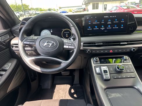Used 2025 Hyundai Palisade Calligraphy AWD/4WD image 15