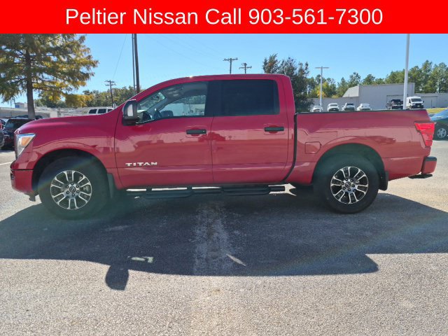 Used 2023 Nissan Titan SV w/ SV Convenience Package RWD image 2