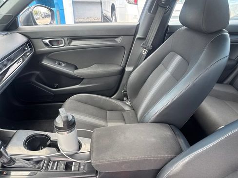 Used 2023 Honda Civic Sport image 13