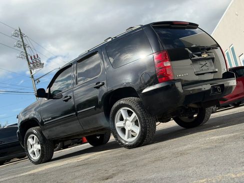 Used 2008 Chevrolet Tahoe LT w/ Convenience Package 1 AWD/4WD image 4