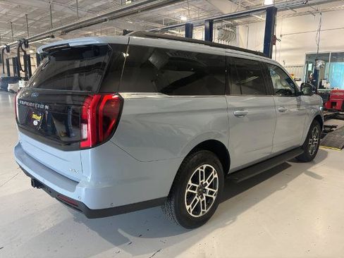 Certified 2025 Ford Expedition Max Active AWD/4WD image 5
