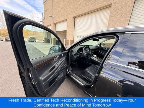 Used 2024 Genesis GV80 2.5T image 7