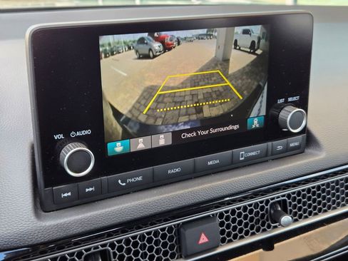 Used 2025 Honda Civic Sport image 32