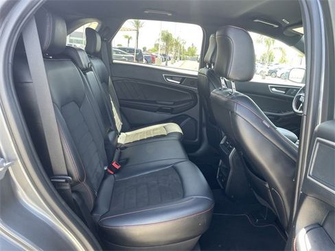 Used 2024 Ford Edge ST-Line image 26