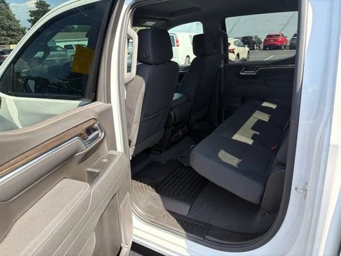 Certified 2026 Chevrolet Silverado 1500 LT AWD/4WD image 11