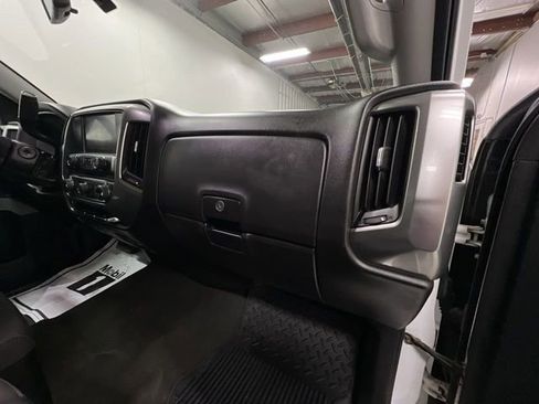 Used 2018 Chevrolet Silverado 1500 LT w/ All Star Edition AWD/4WD image 25