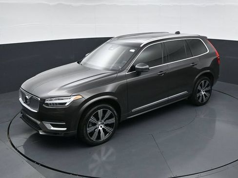 Used 2023 Volvo XC90 B6 Ultimate w/ Protection Package Premier AWD/4WD image 36