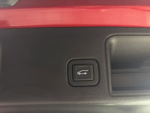 Used 2024 GMC Terrain AT4 w/ LPO, Cargo Package image 6