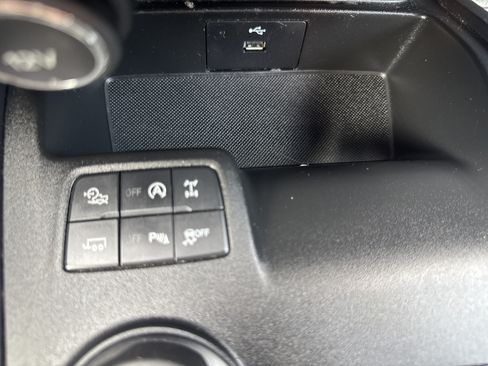 Used 2019 Ford Ranger XLT w/ FX4 Off-Road Package AWD/4WD image 32