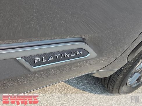 New 2026 Toyota Tundra Platinum AWD/4WD image 4
