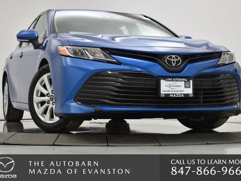 Used 2019 Toyota Camry LE w/ Convenience Package image 3