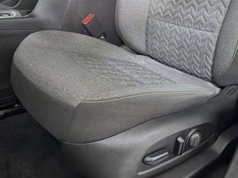 Used 2024 Chevrolet Equinox LT image 23