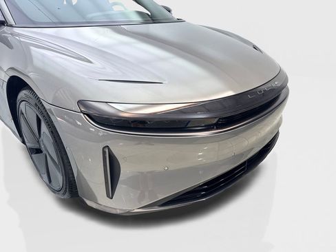Used 2024 Lucid Air Touring AWD/4WD image 17