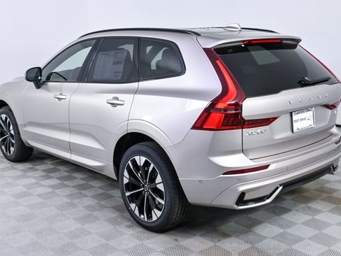 New 2026 Volvo XC60 B5 Plus w/ Climate Package image 3