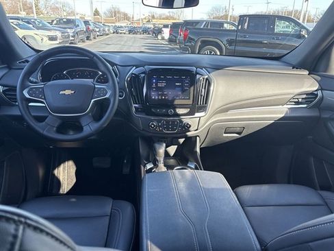 Certified 2023 Chevrolet Traverse LT image 19