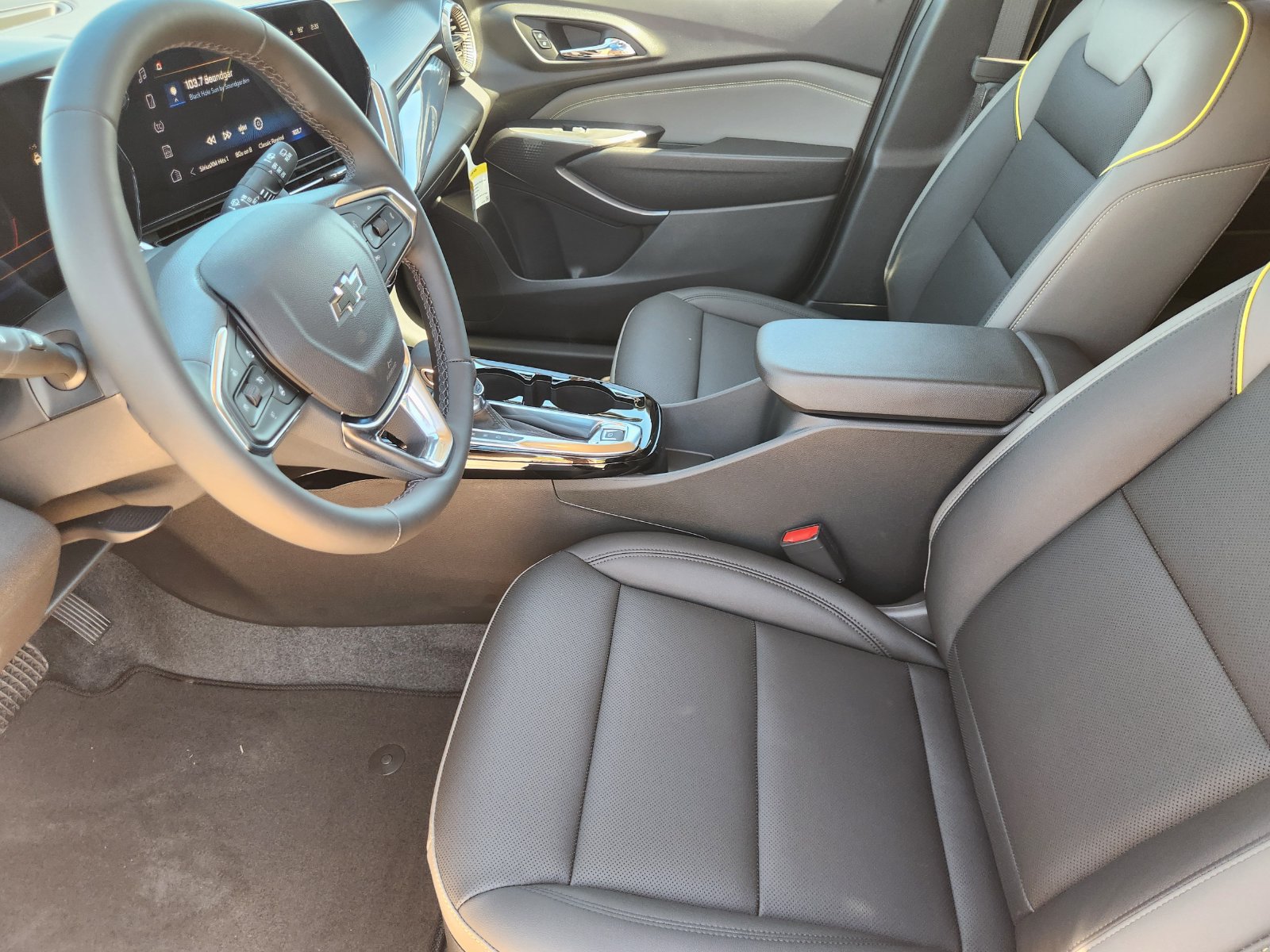 New 2026 Chevrolet Trax ACTIV w/ Driver Confidence Package FWD image 13