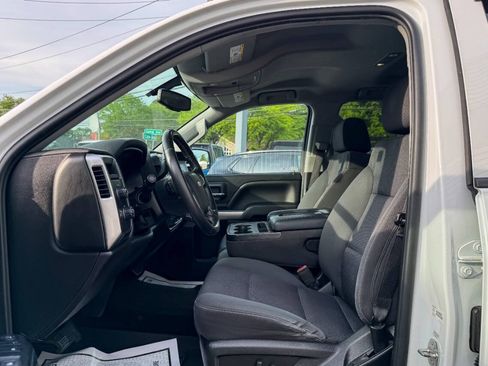 Used 2018 Chevrolet Silverado 1500 LT w/ All Star Edition AWD/4WD image 17